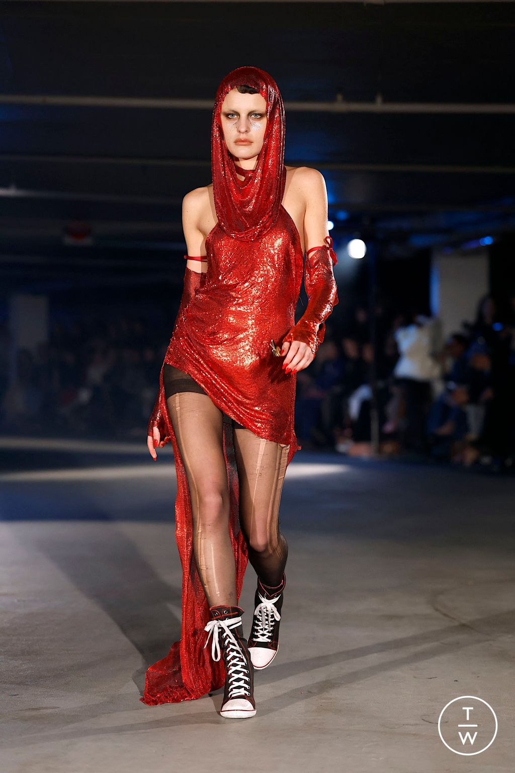 Fashion Week London Fall/Winter 2025 look 32 from the Sinead Gorey collection womenswear