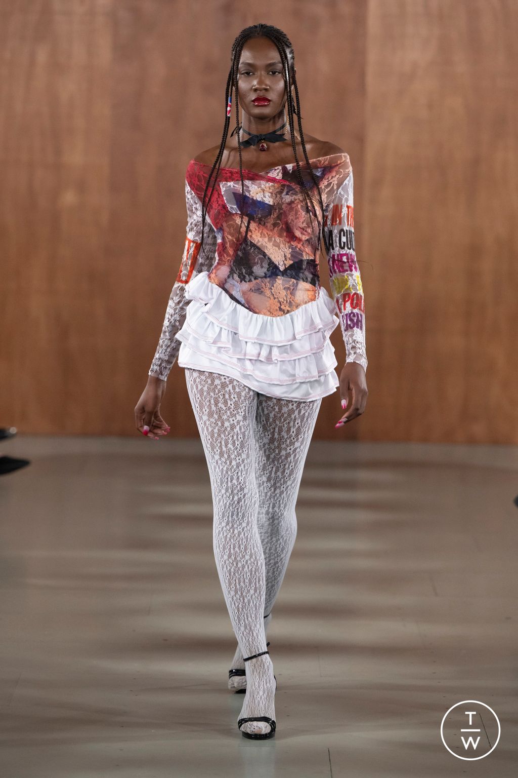 Fashion Week London Spring/Summer 2024 look 2 from the Sinead Gorey collection womenswear