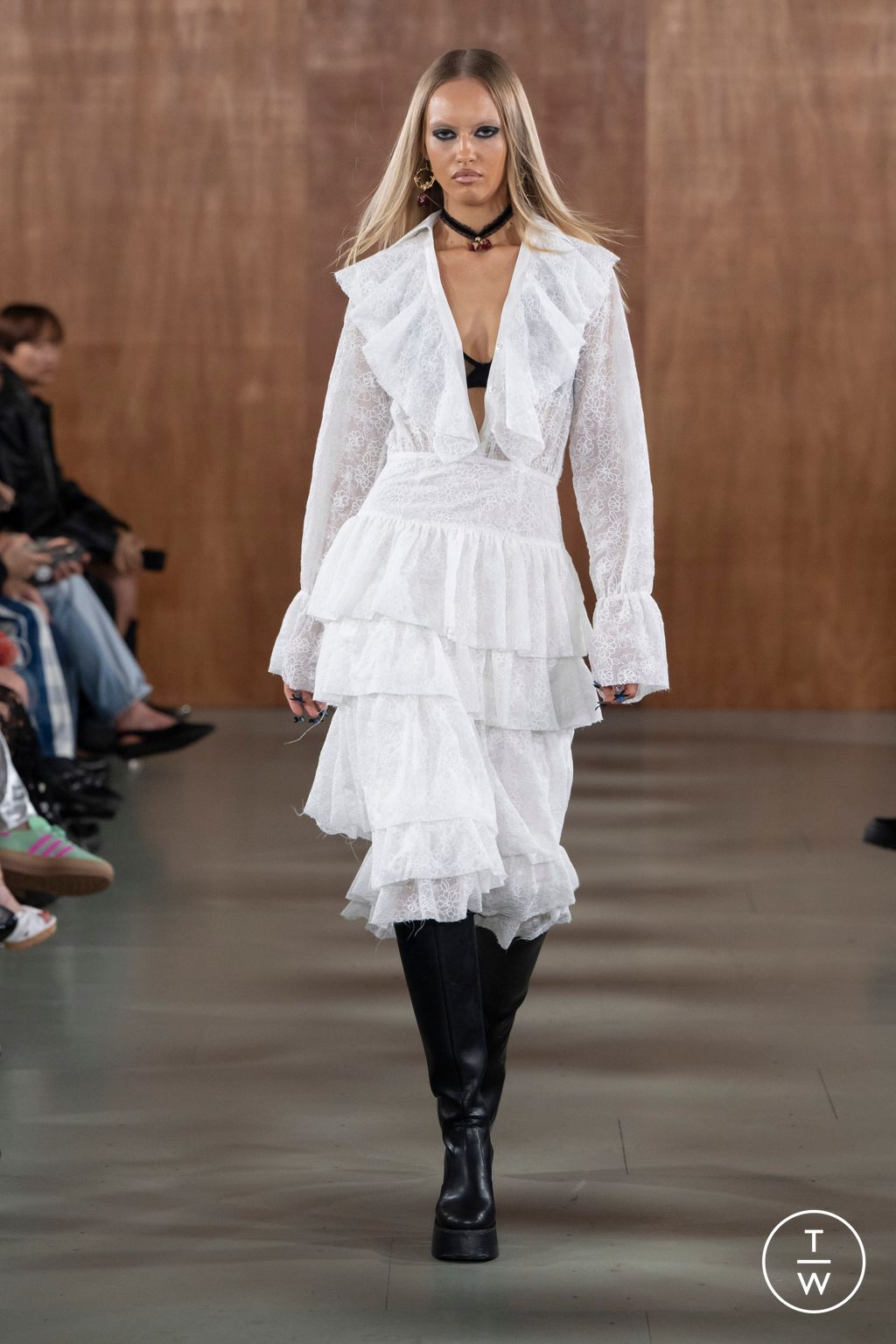 Fashion Week London Spring/Summer 2024 look 23 de la collection Sinead Gorey womenswear