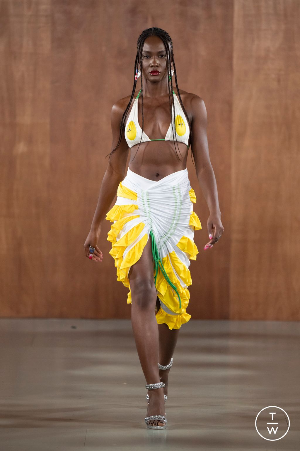 Fashion Week London Spring/Summer 2024 look 24 from the Sinead Gorey collection womenswear