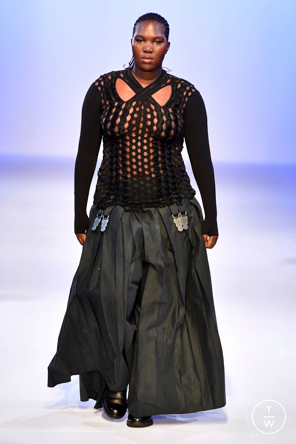 Fashion Week London Fall/Winter 2024 look 1 de la collection Sinéad O'Dwyer womenswear
