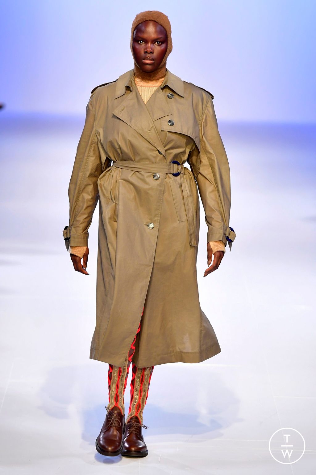 Fashion Week London Fall/Winter 2024 look 10 from the Sinéad O'Dwyer collection womenswear