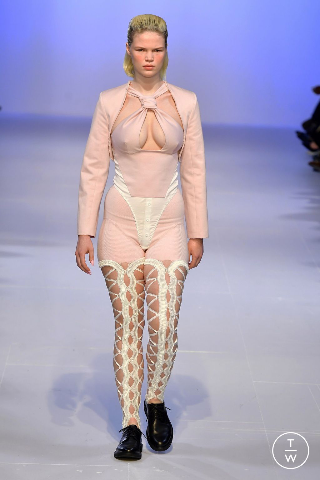 Fashion Week London Fall/Winter 2024 look 15 de la collection Sinéad O'Dwyer womenswear