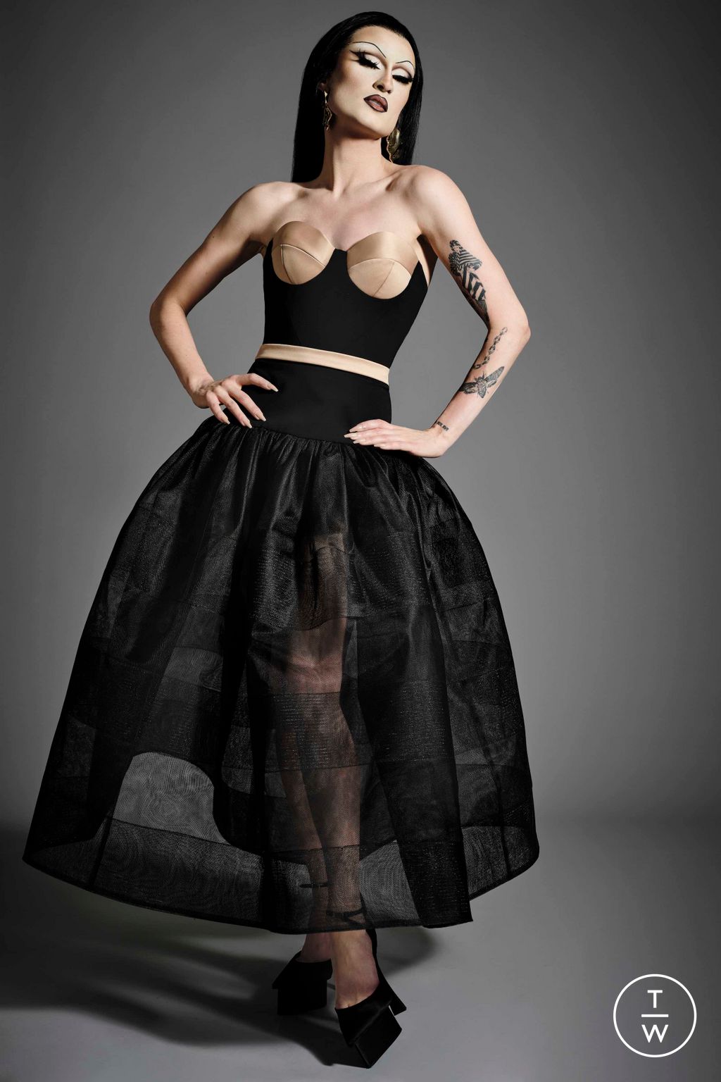Fashion Week New York Resort 2025 look 6 from the Christian Siriano collection womenswear