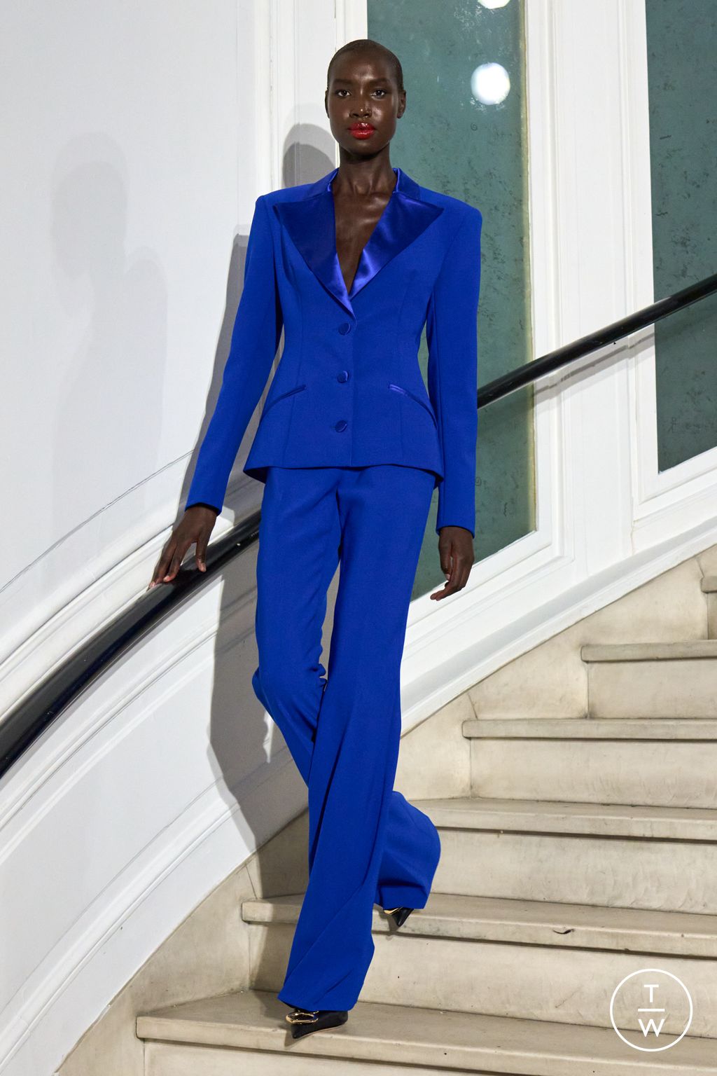 Fashion Week New York Spring/Summer 2023 look 14 from the Christian Siriano collection womenswear