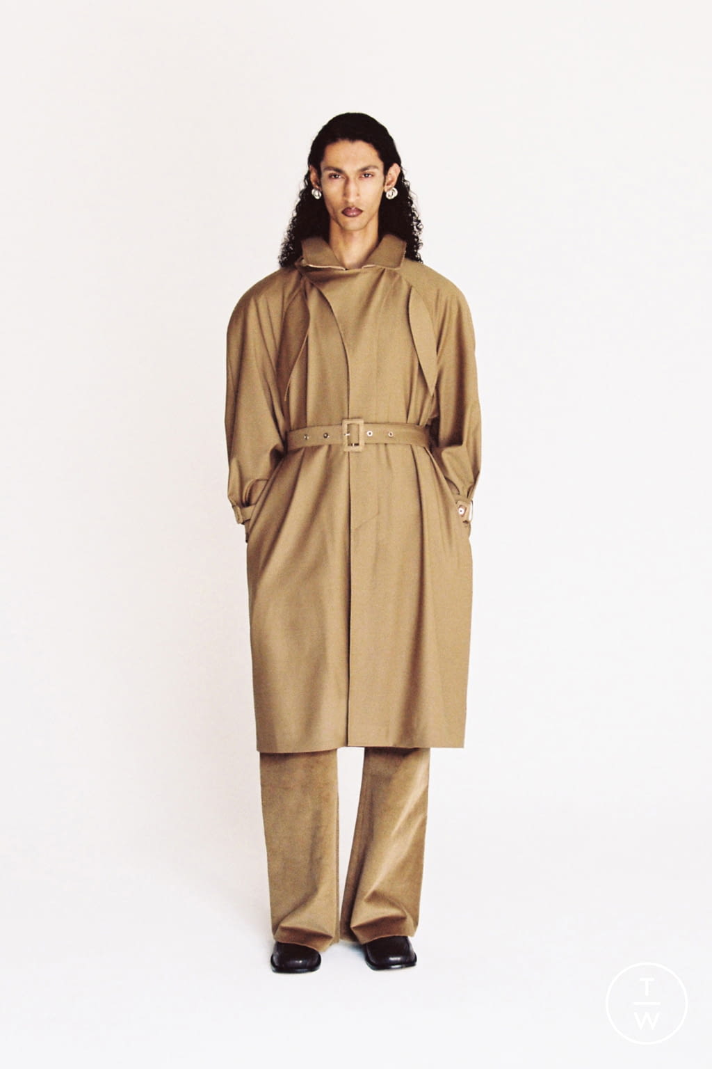 Fashion Week Paris Spring/Summer 2022 look 33 from the Situationist collection womenswear