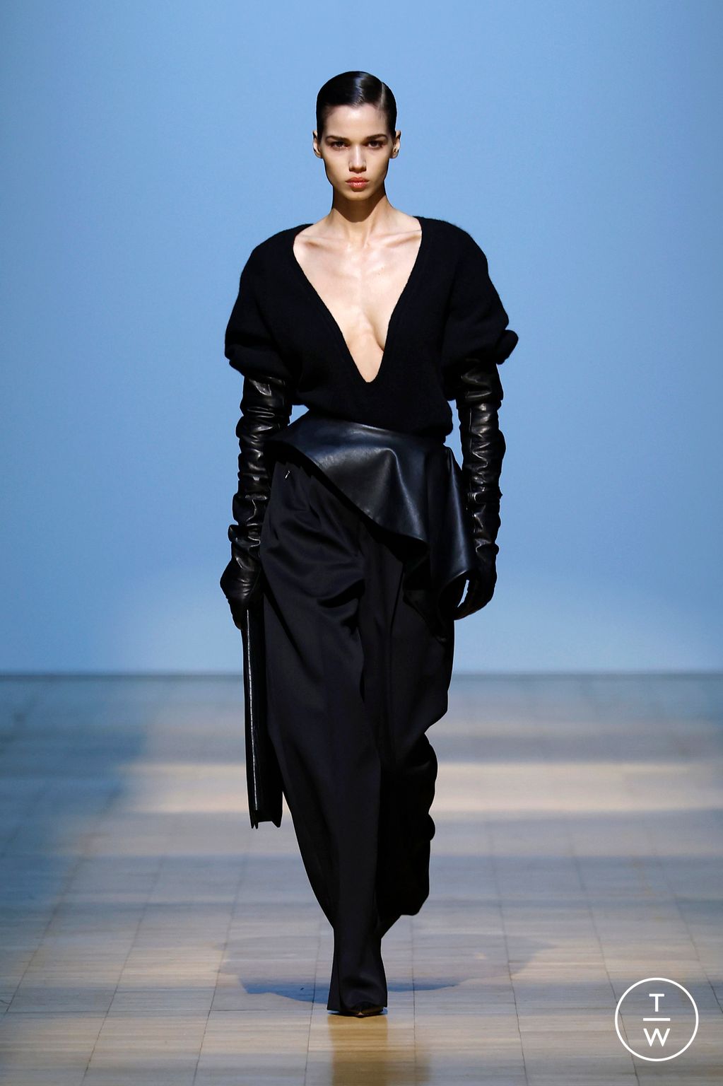 Fashion Week Paris Fall/Winter 2026 look 1 from the Situationist collection womenswear
