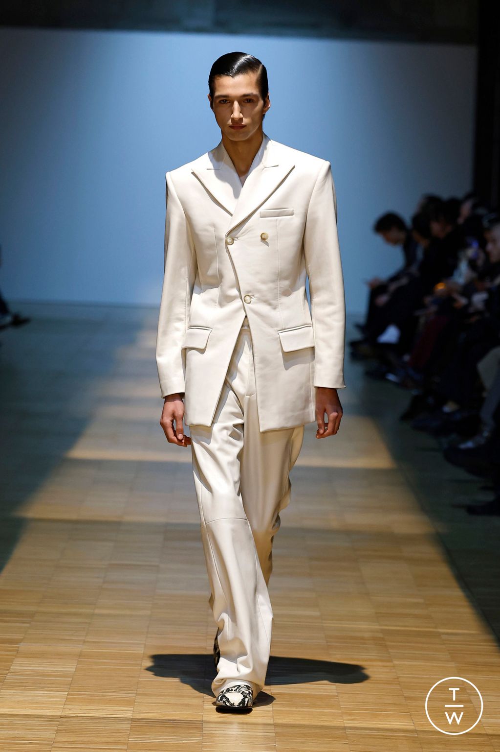 Fashion Week Paris Fall/Winter 2026 look 16 from the Situationist collection womenswear