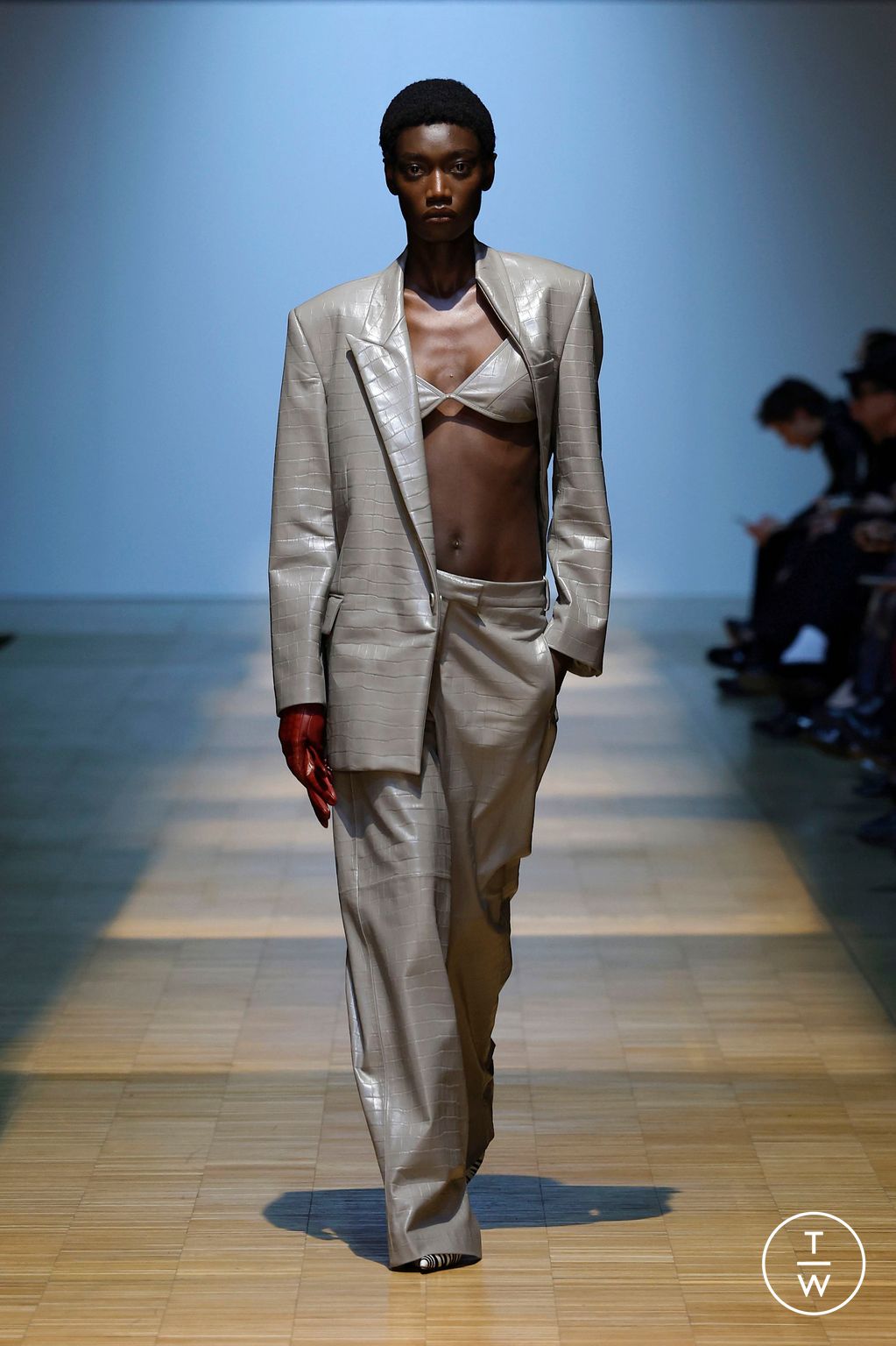 Fashion Week Paris Fall/Winter 2026 look 19 from the Situationist collection womenswear