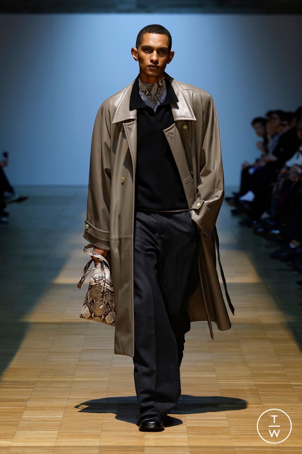 Fashion Week Paris Fall/Winter 2026 look 22 from the Situationist collection womenswear