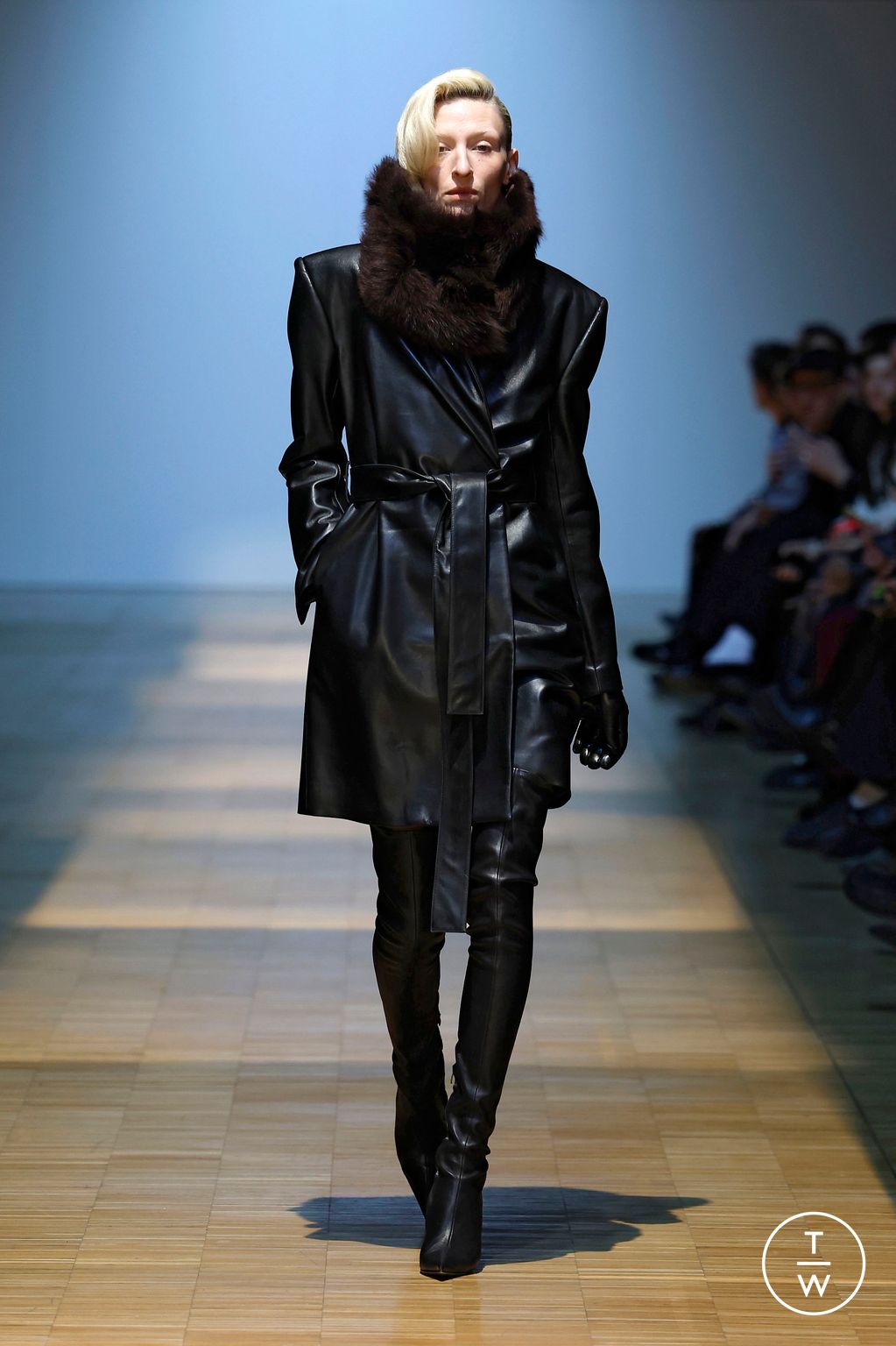 Fashion Week Paris Fall/Winter 2026 look 25 from the Situationist collection womenswear