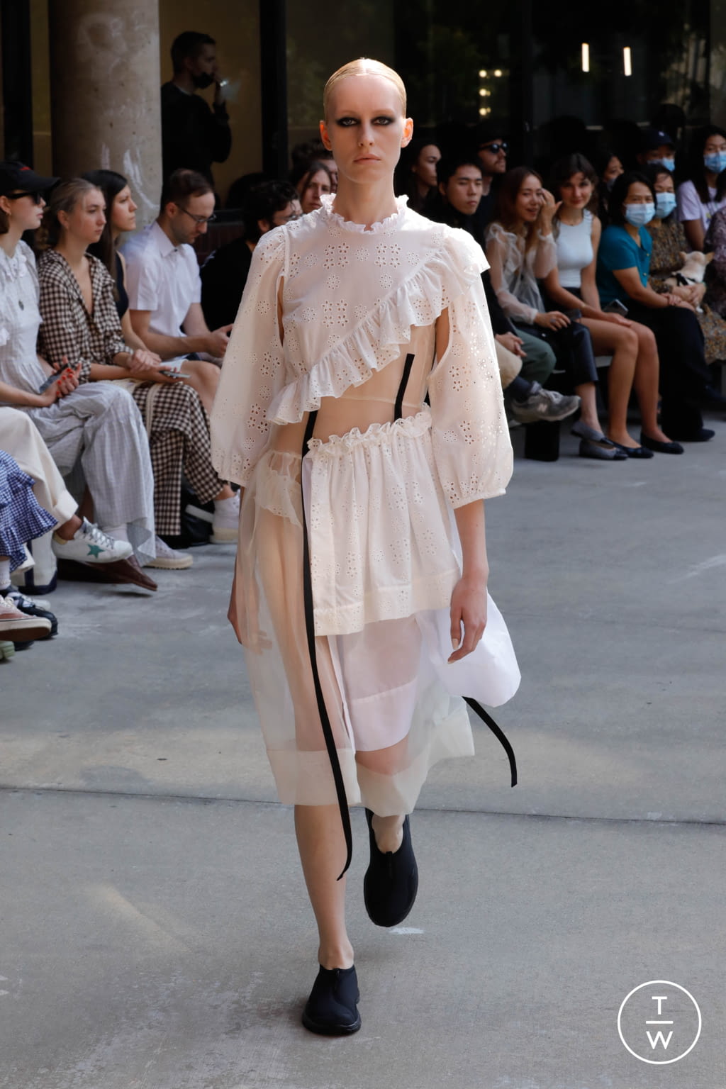 Fashion Week New York Spring/Summer 2022 look 19 de la collection Sandy Liang womenswear