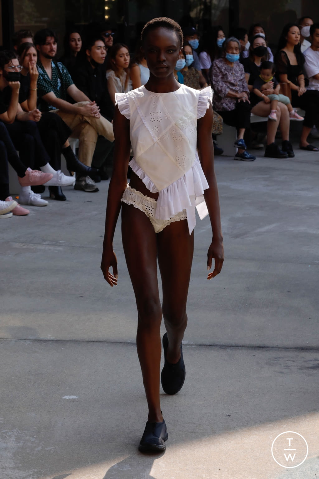 Fashion Week New York Spring/Summer 2022 look 29 from the Sandy Liang collection womenswear