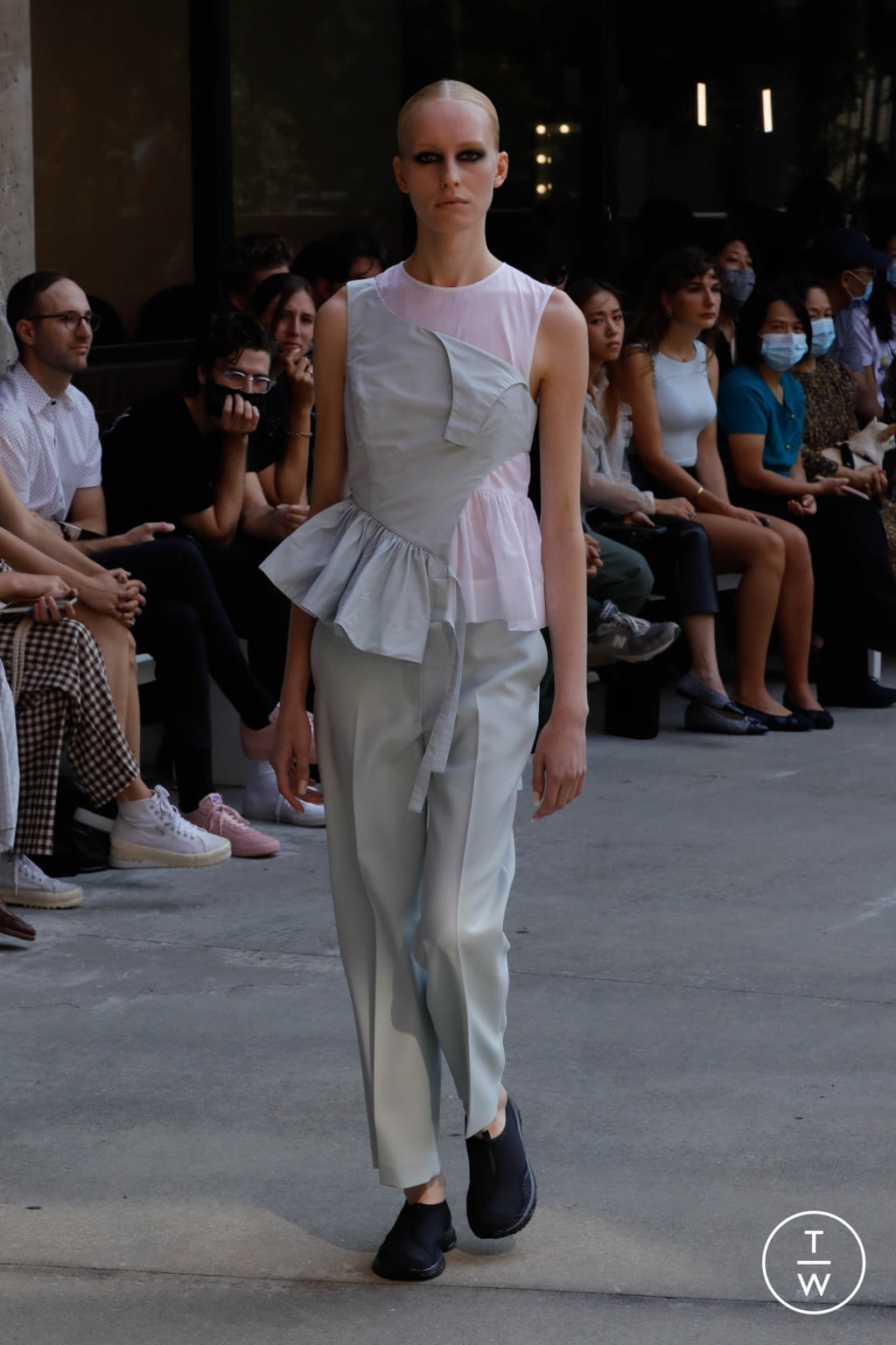 Fashion Week New York Spring/Summer 2022 look 32 from the Sandy Liang collection womenswear