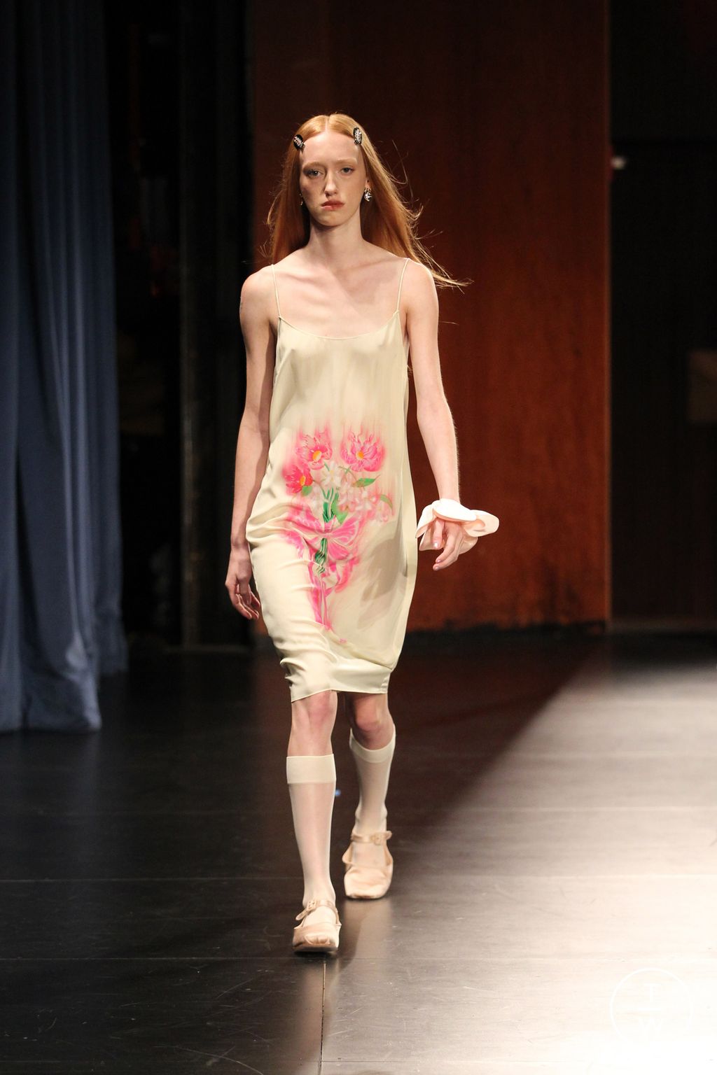 Fashion Week New York Spring/Summer 2023 look 17 de la collection Sandy Liang womenswear