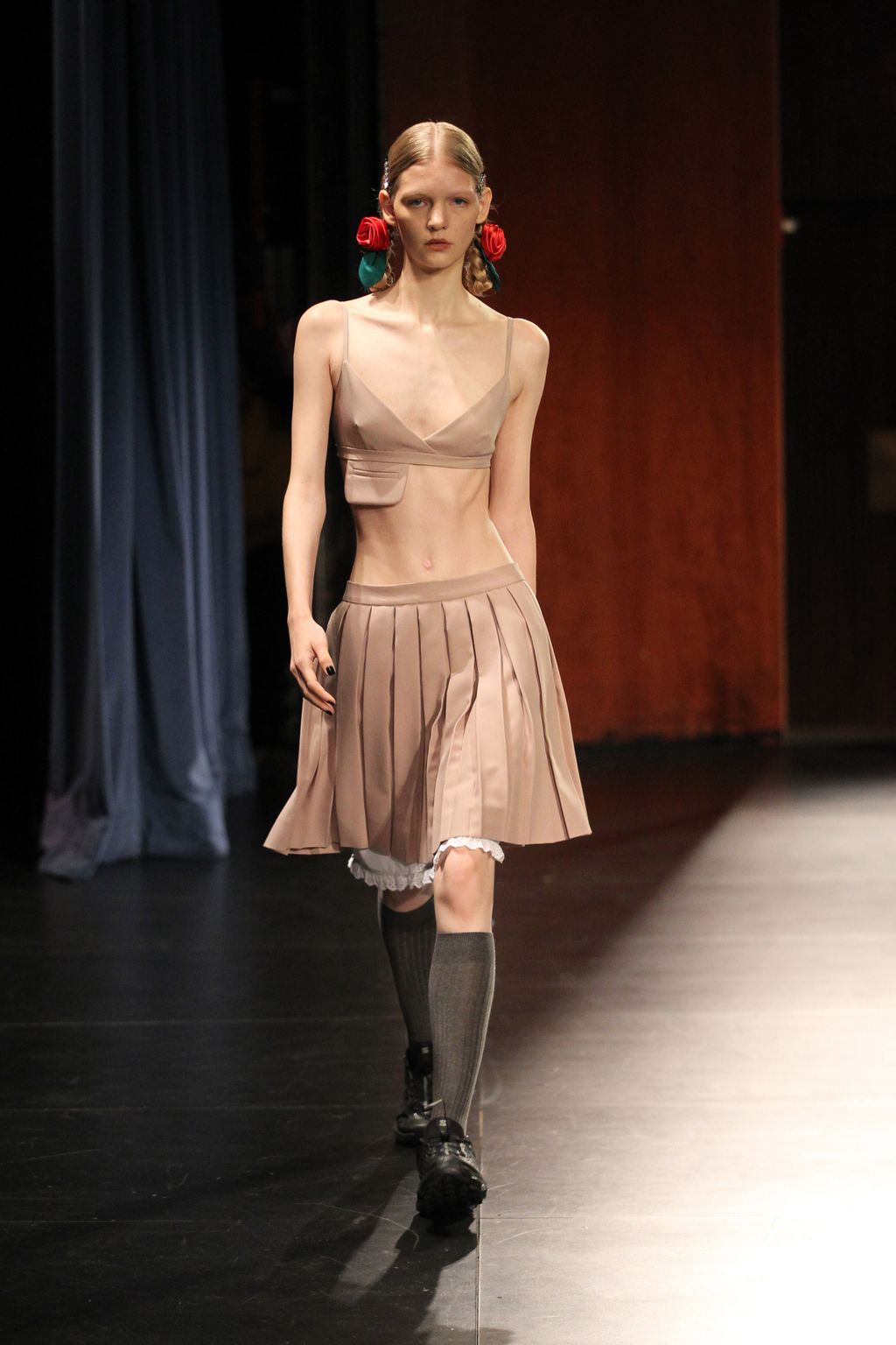 Fashion Week New York Spring/Summer 2023 look 2 de la collection Sandy Liang womenswear
