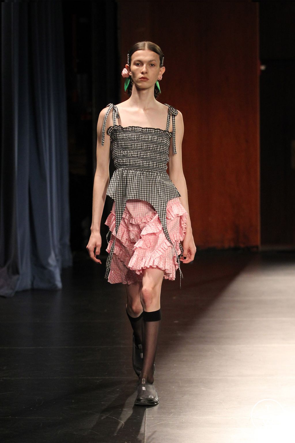 Fashion Week New York Spring/Summer 2023 look 34 from the Sandy Liang collection womenswear