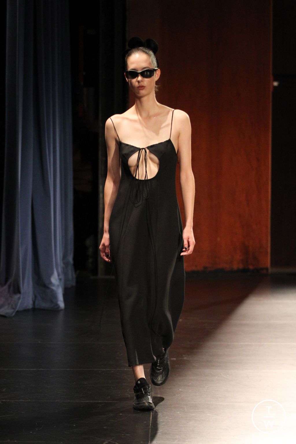 Fashion Week New York Spring/Summer 2023 look 38 from the Sandy Liang collection womenswear