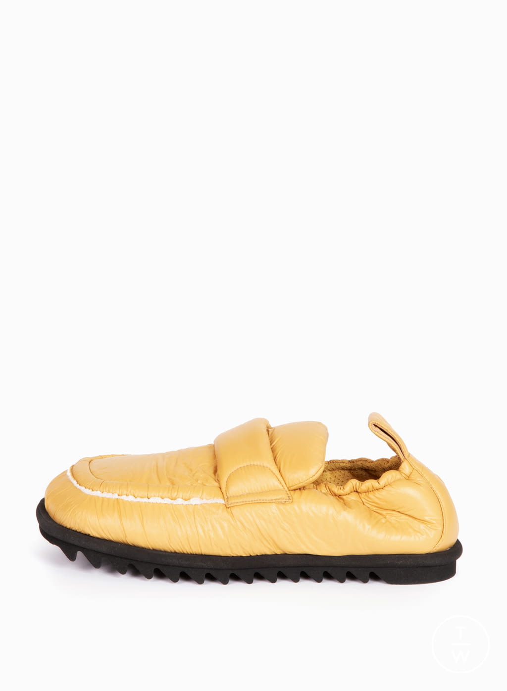 Fashion Week Paris Fall/Winter 2021 look 55 from the Dries Van Noten collection menswear accessories