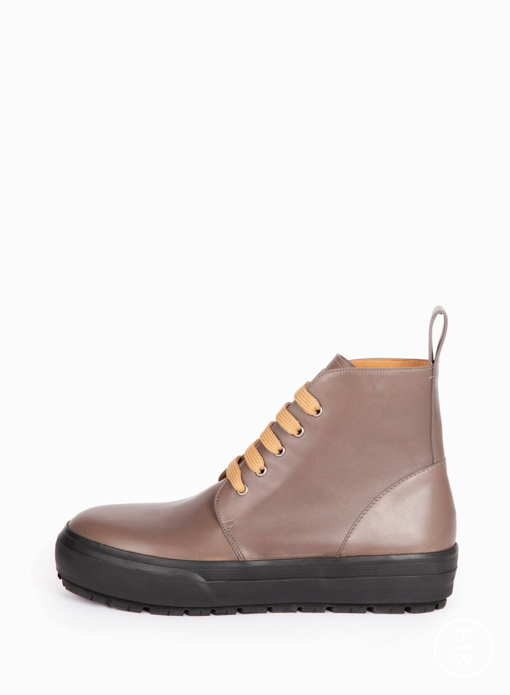 Fashion Week Paris Fall/Winter 2021 look 60 from the Dries Van Noten collection 男装配饰