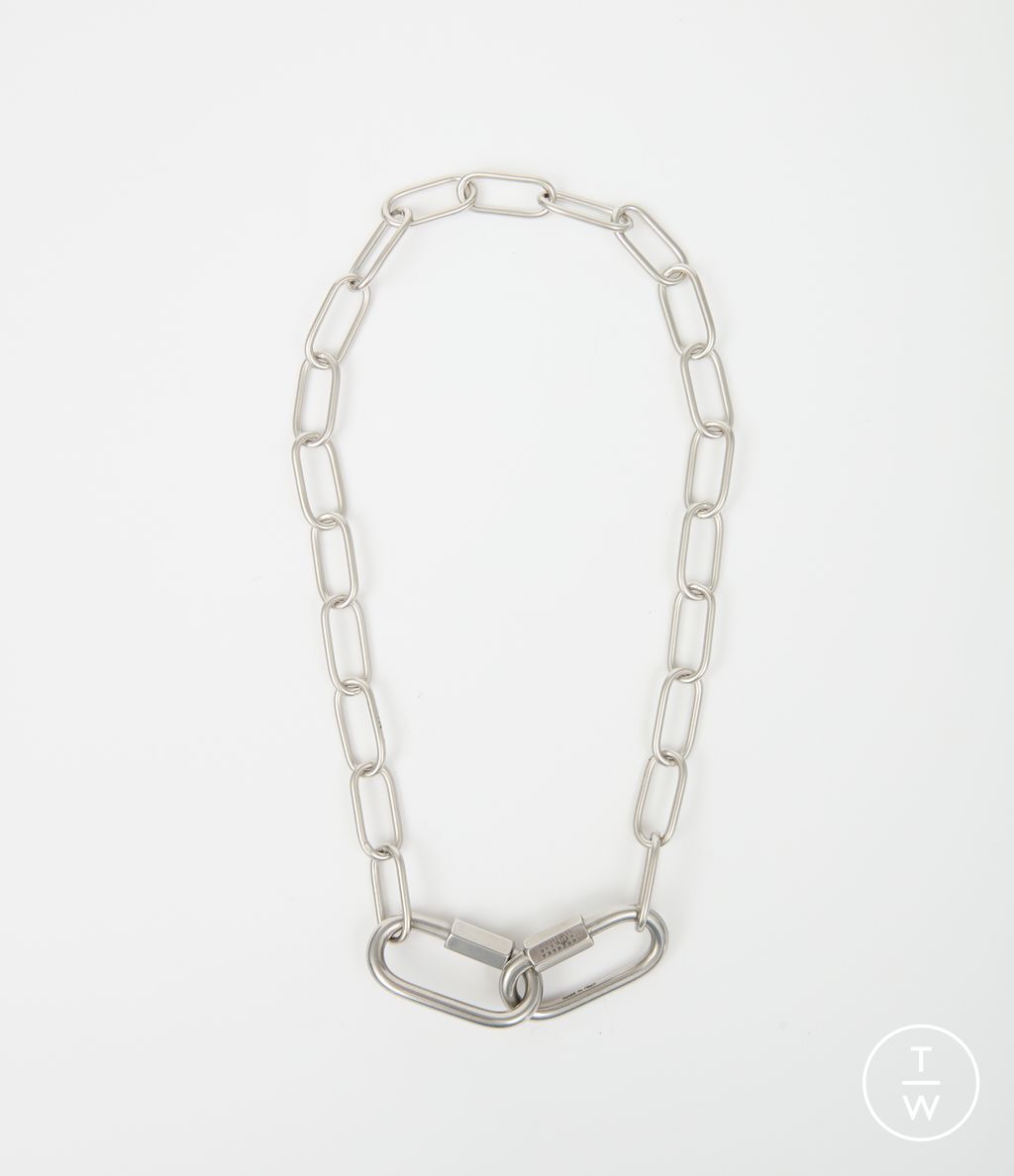 Fashion Week Florence - Pitti Fall/Winter 2025 look 66 from the MM6 Maison Margiela collection menswear accessories