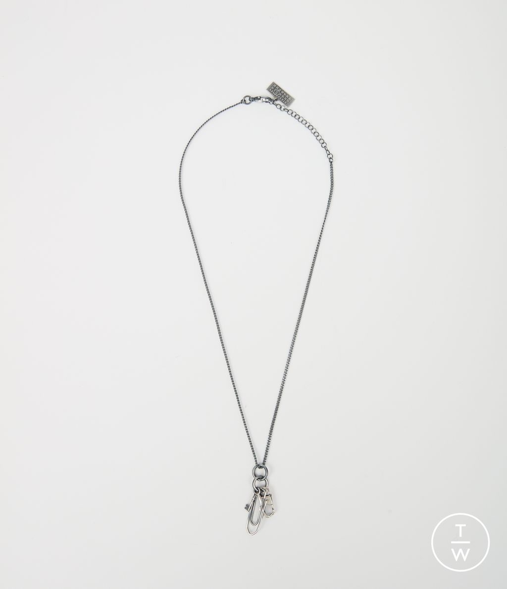 Fashion Week Florence - Pitti Fall/Winter 2025 look 67 from the MM6 Maison Margiela collection menswear accessories