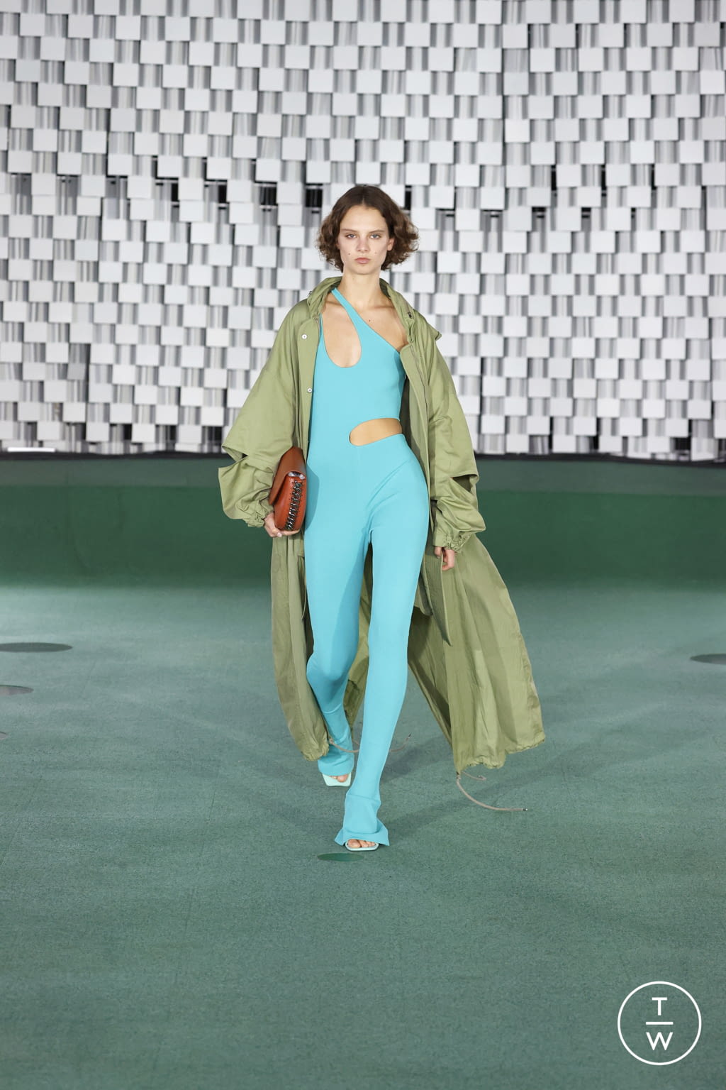 Fashion Week Paris Spring/Summer 2022 look 9 from the Stella McCartney collection 女装