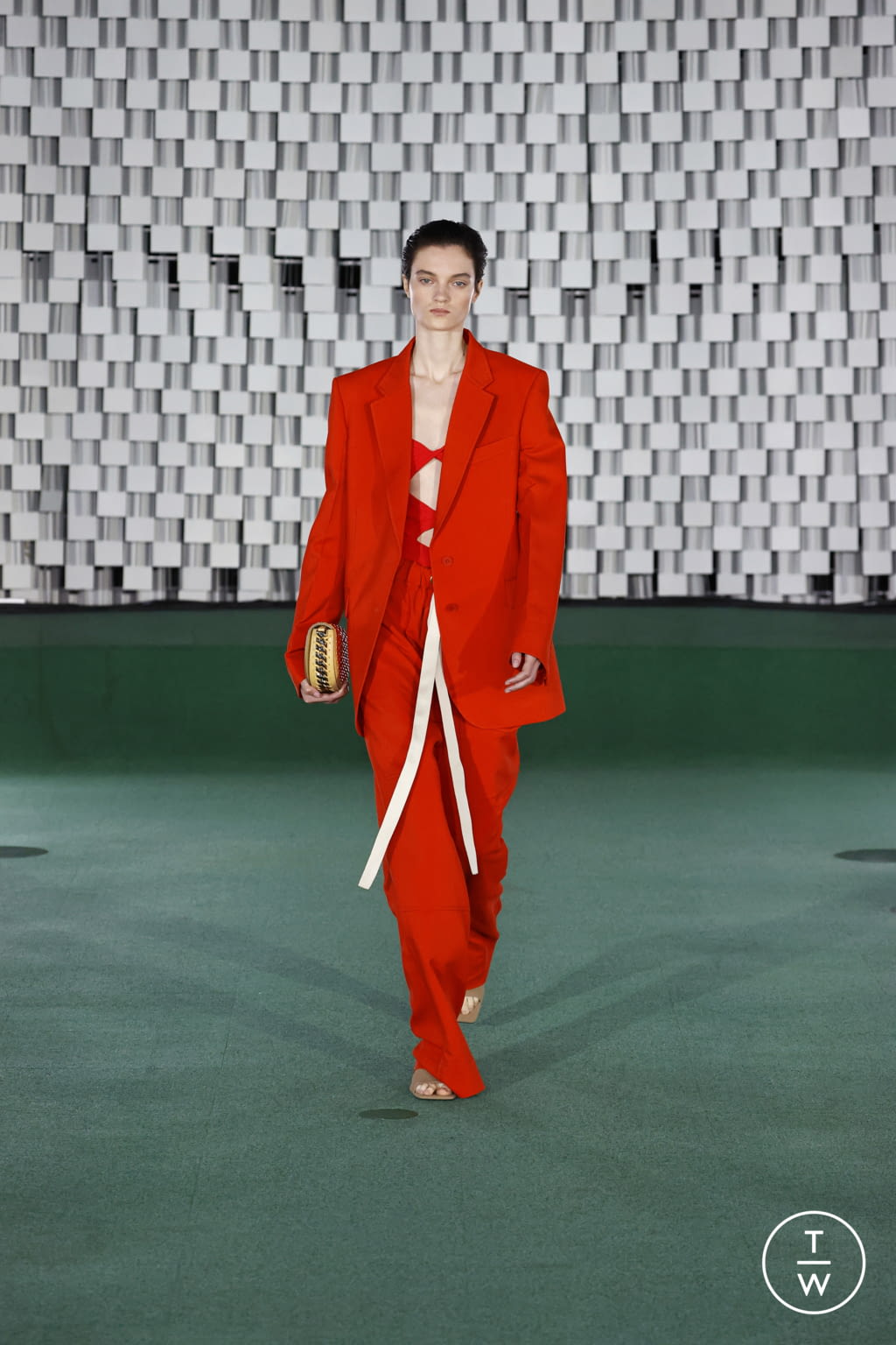 Fashion Week Paris Spring/Summer 2022 look 15 de la collection Stella McCartney womenswear