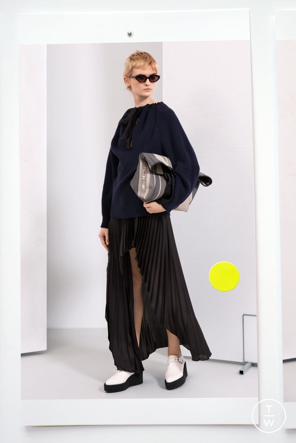Fashion Week Paris Pre-Fall 2019 look 11 from the Stella McCartney collection womenswear