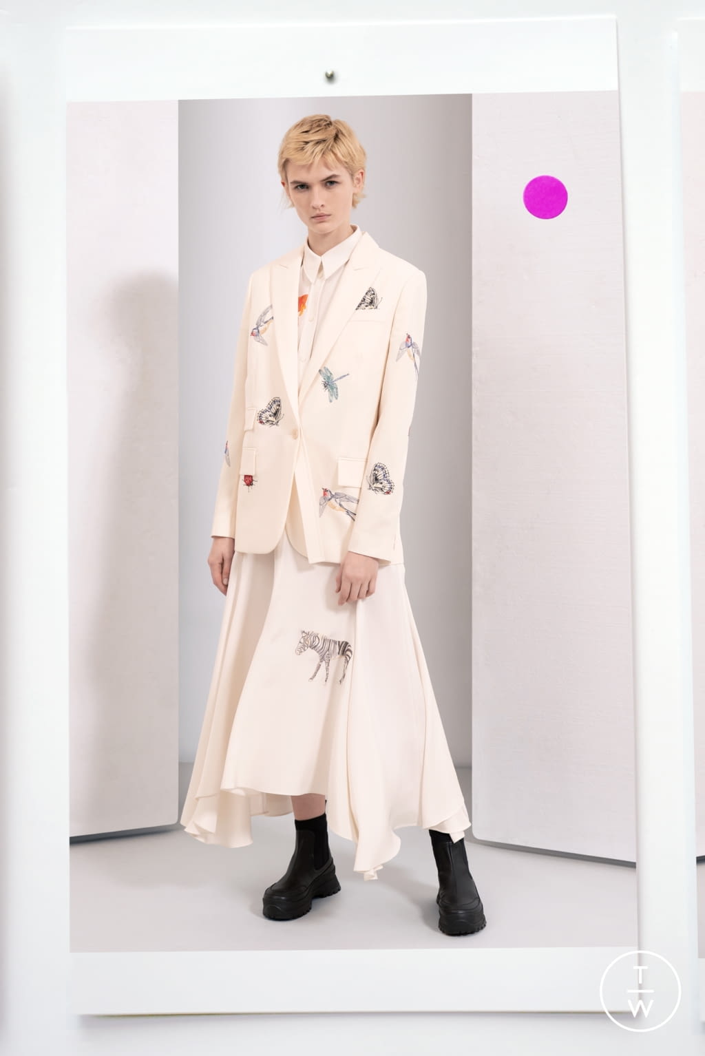 Fashion Week Paris Pre-Fall 2019 look 21 from the Stella McCartney collection womenswear