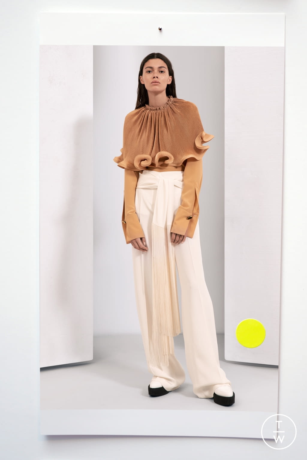 Fashion Week Paris Pre-Fall 2019 look 38 from the Stella McCartney collection 女装