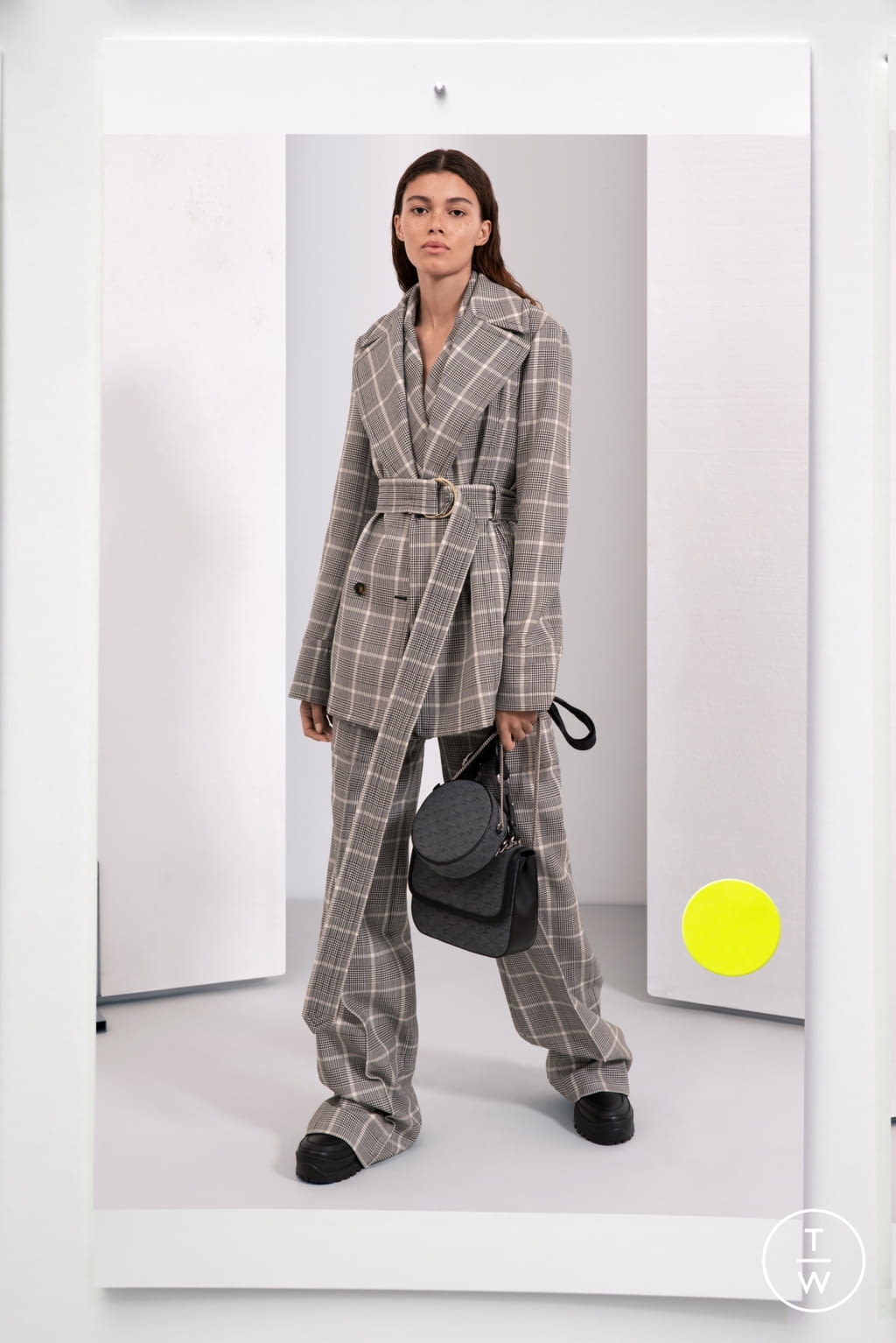 Fashion Week Paris Pre-Fall 2019 look 5 from the Stella McCartney collection womenswear
