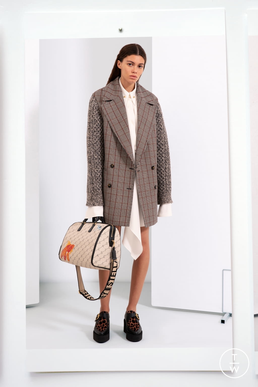 Fashion Week Paris Pre-Fall 2019 look 6 from the Stella McCartney collection womenswear
