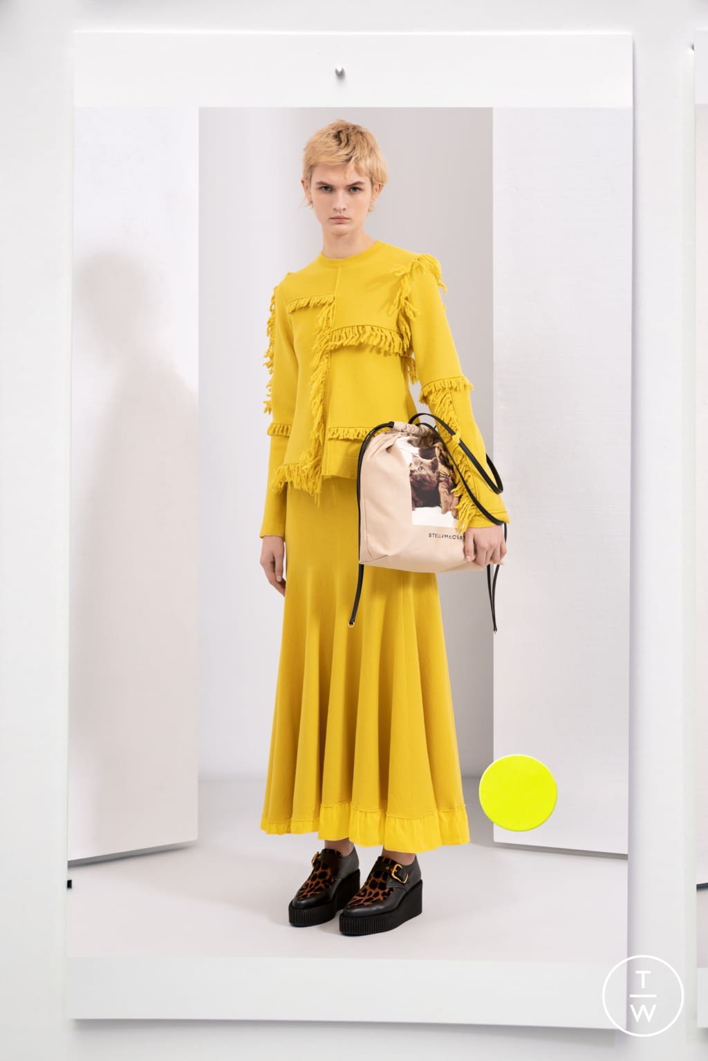 Fashion Week Paris Pre-Fall 2019 look 8 from the Stella McCartney collection womenswear