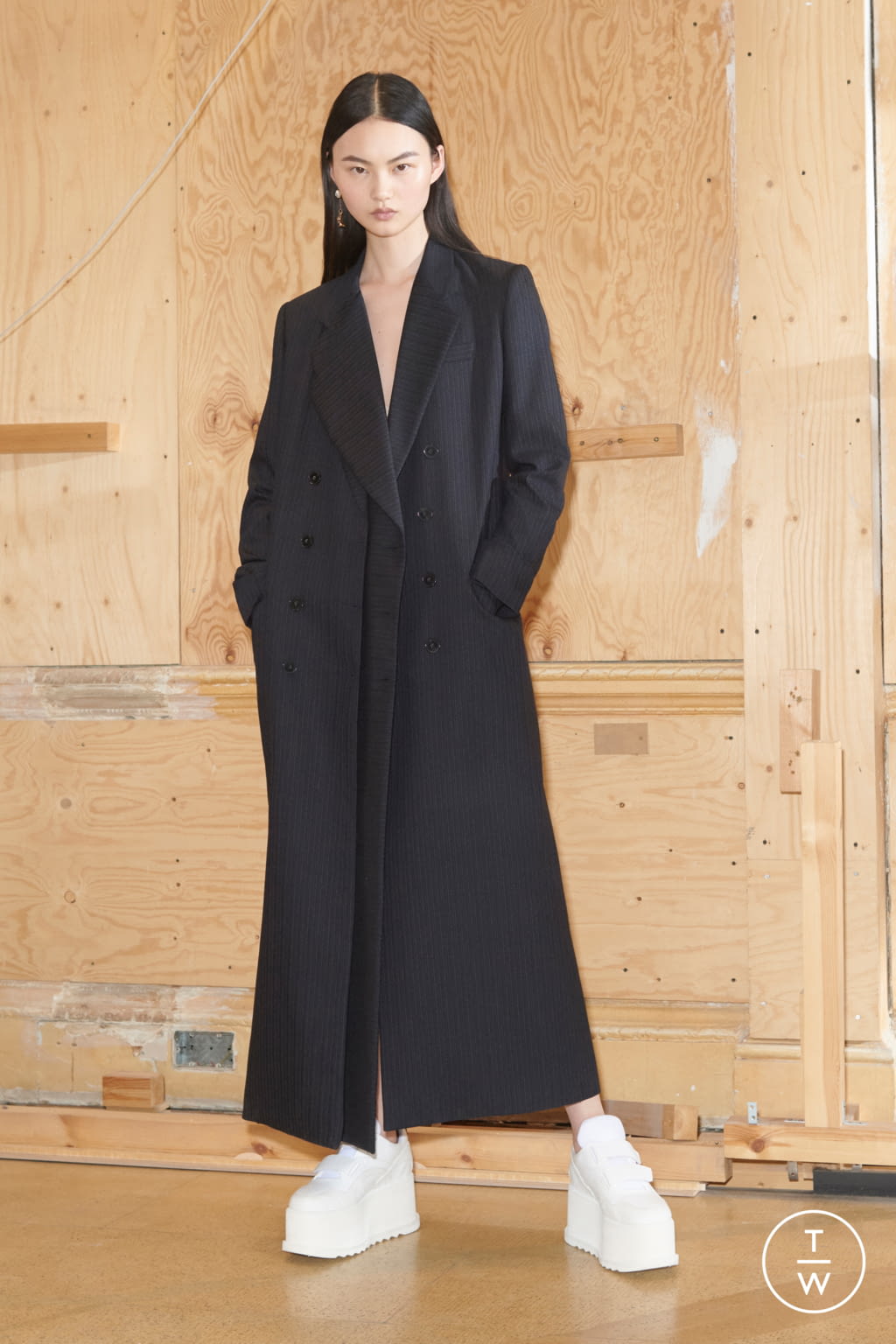 Fashion Week Paris Resort 2019 look 34 from the Stella McCartney collection 女装