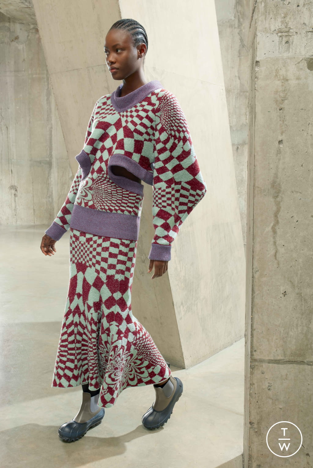 Fashion Week Paris Fall/Winter 2021 look 28 from the Stella McCartney collection womenswear