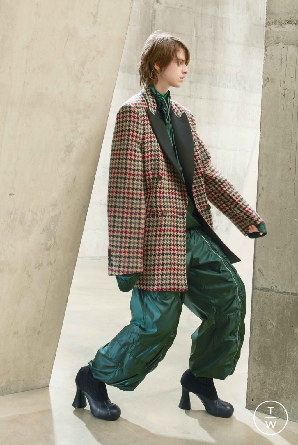 Fashion Week Paris Fall/Winter 2021 look 9 from the Stella McCartney collection womenswear