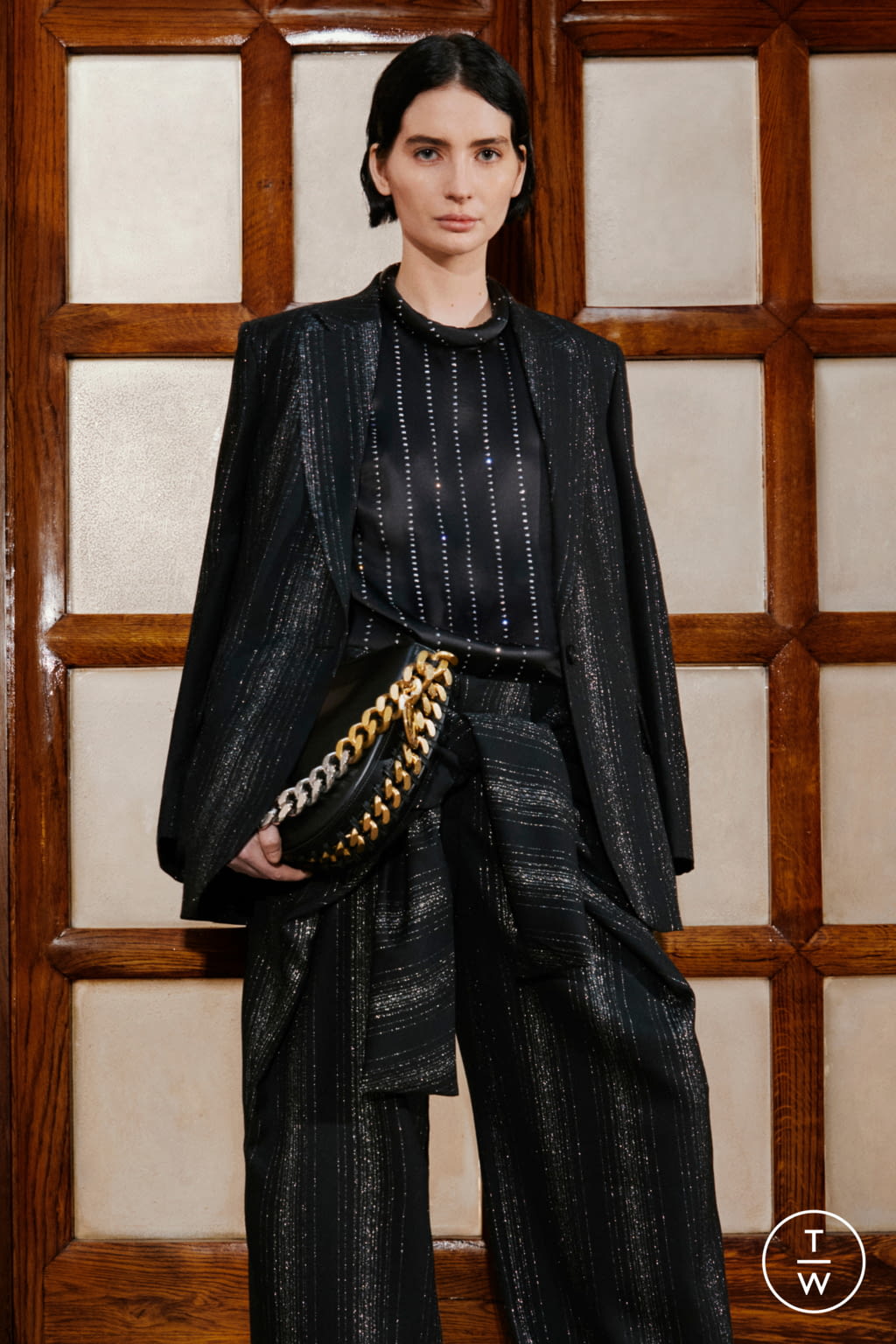 Fashion Week Paris Pre-Fall 2022 look 21 from the Stella McCartney collection 女装