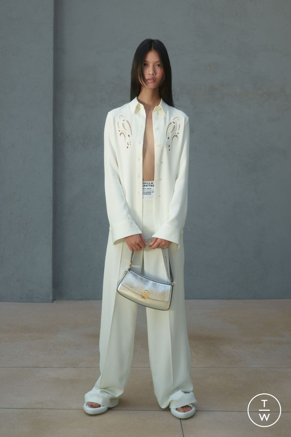 Fashion Week Paris Resort 2023 look 34 from the Stella McCartney collection 女装