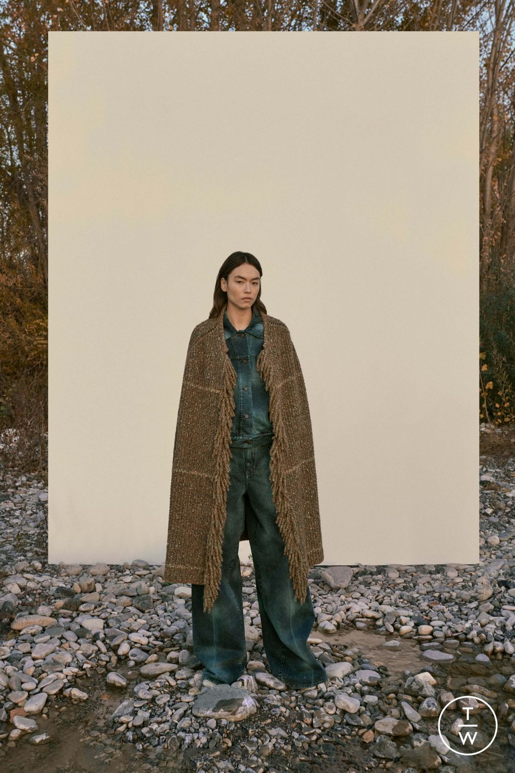 Fashion Week Paris Pre-Fall 2023 look 19 from the Stella McCartney collection womenswear