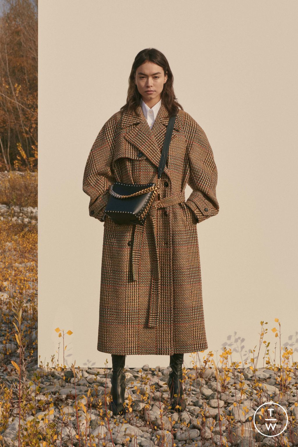 Fashion Week Paris Pre-Fall 2023 look 3 from the Stella McCartney collection 女装