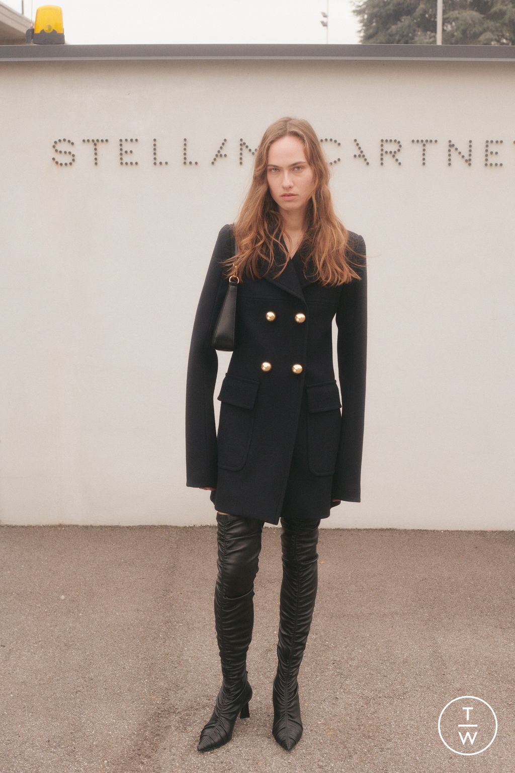 Fashion Week Paris Pre-Fall 2024 look 23 from the Stella McCartney collection womenswear