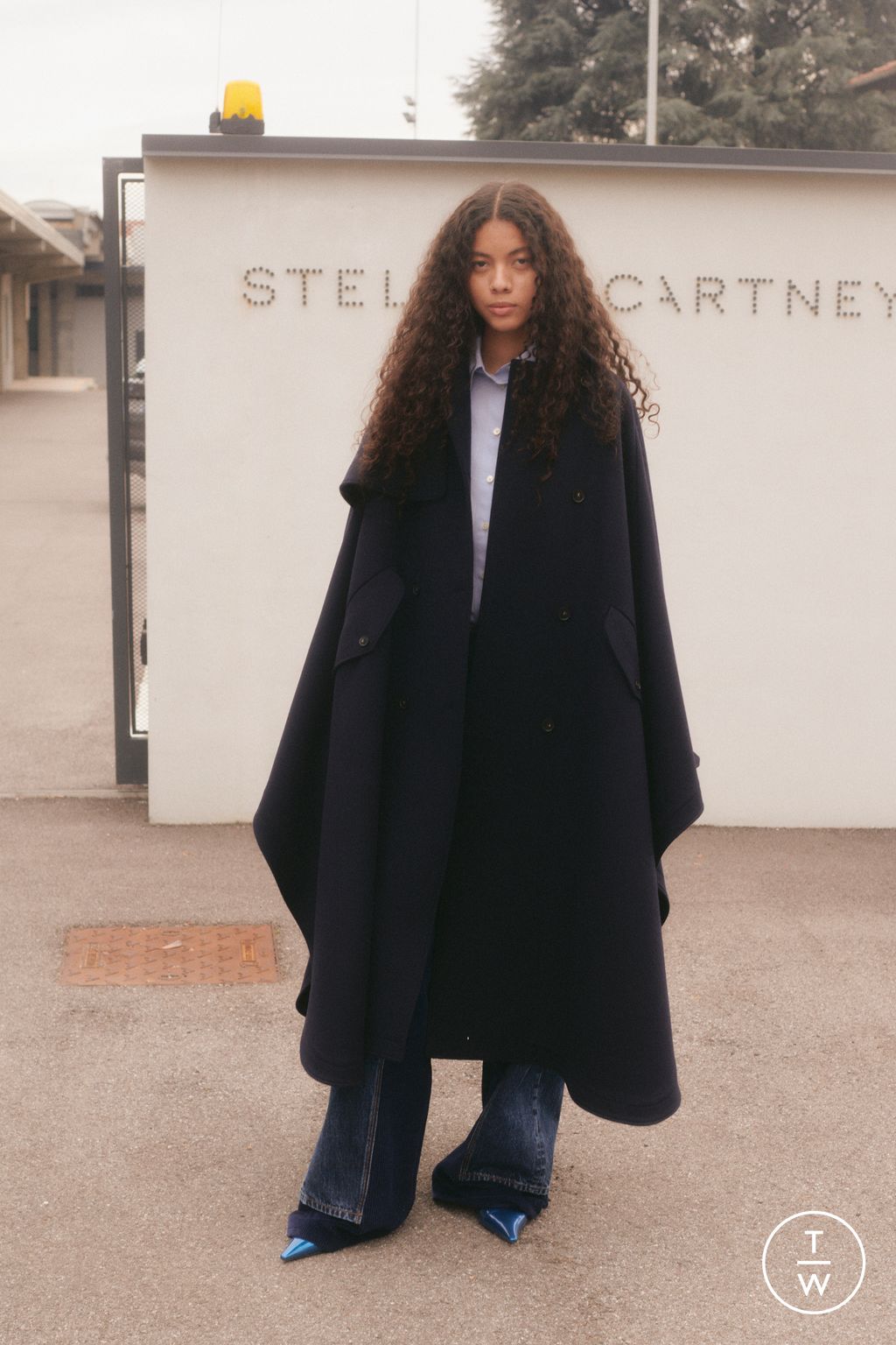 Fashion Week Paris Pre-Fall 2024 look 32 from the Stella McCartney collection womenswear
