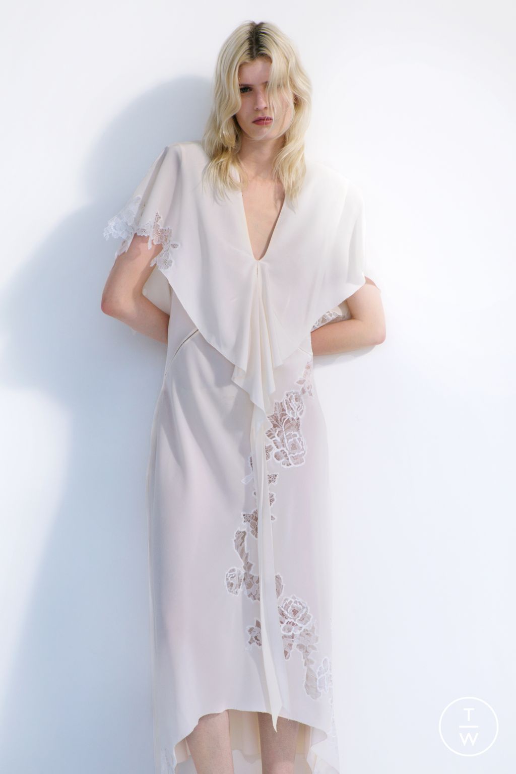 Fashion Week Paris Resort 2025 look 35 from the Stella McCartney collection womenswear