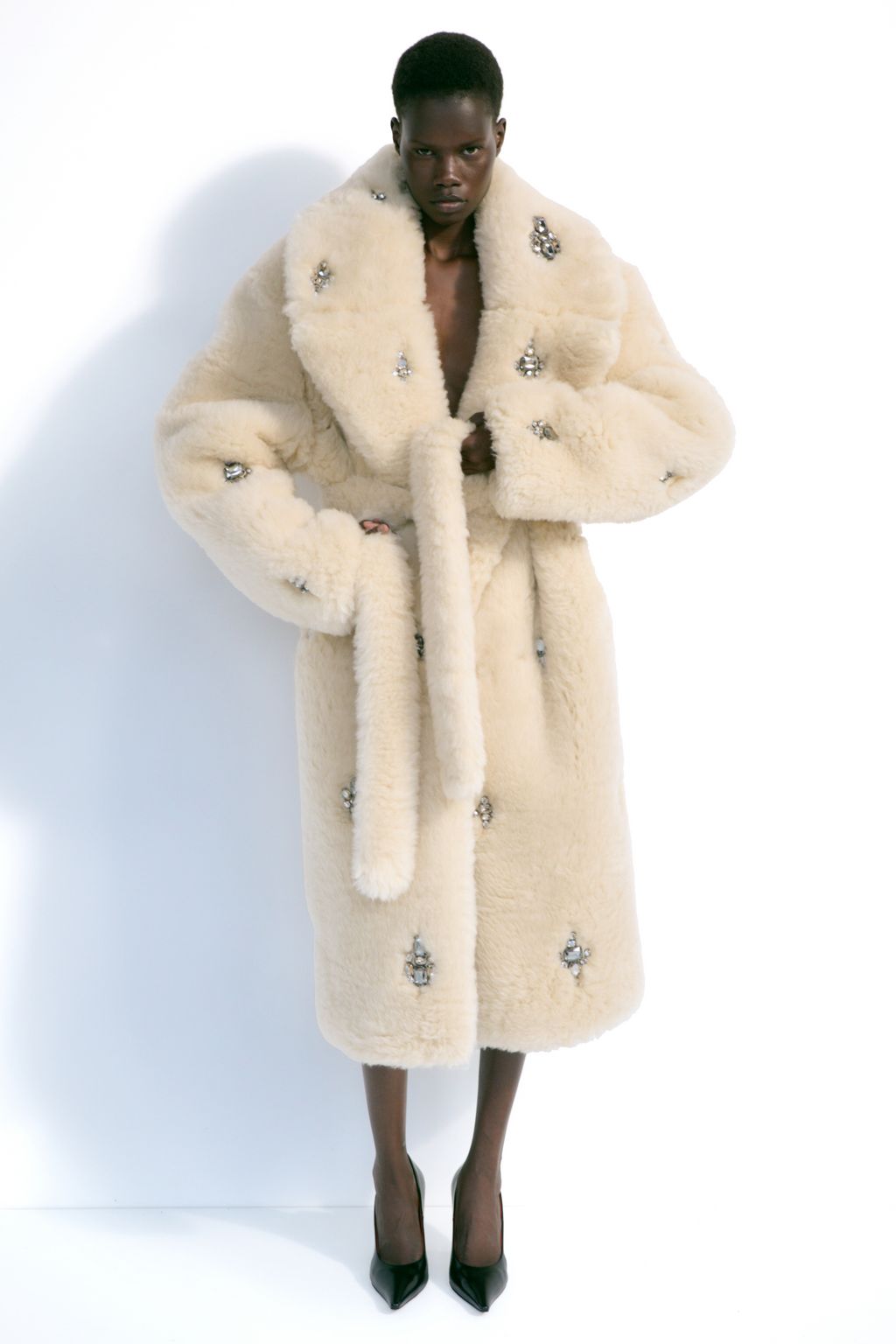 Fashion Week Paris Resort 2025 look 39 from the Stella McCartney collection womenswear