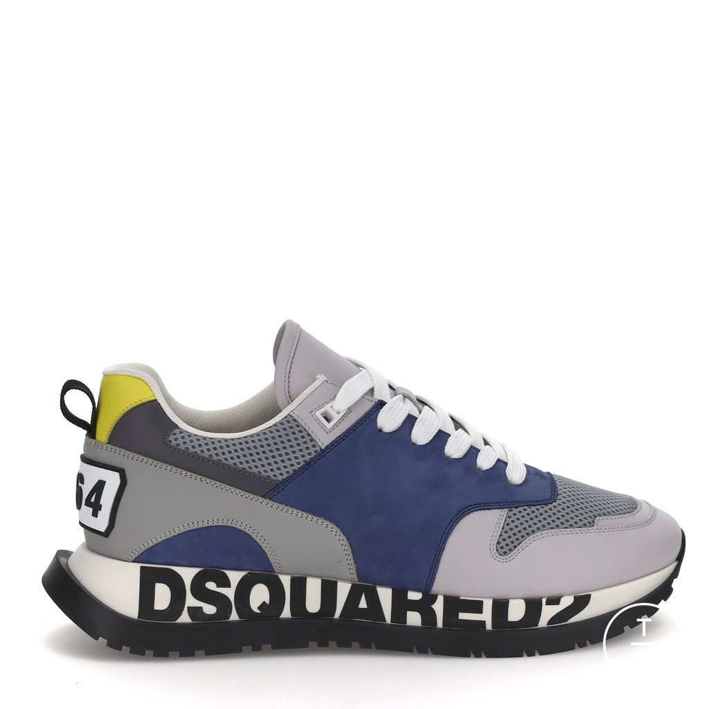 Fashion Week Milan Spring/Summer 2023 look 7 from the Dsquared2 collection menswear accessories