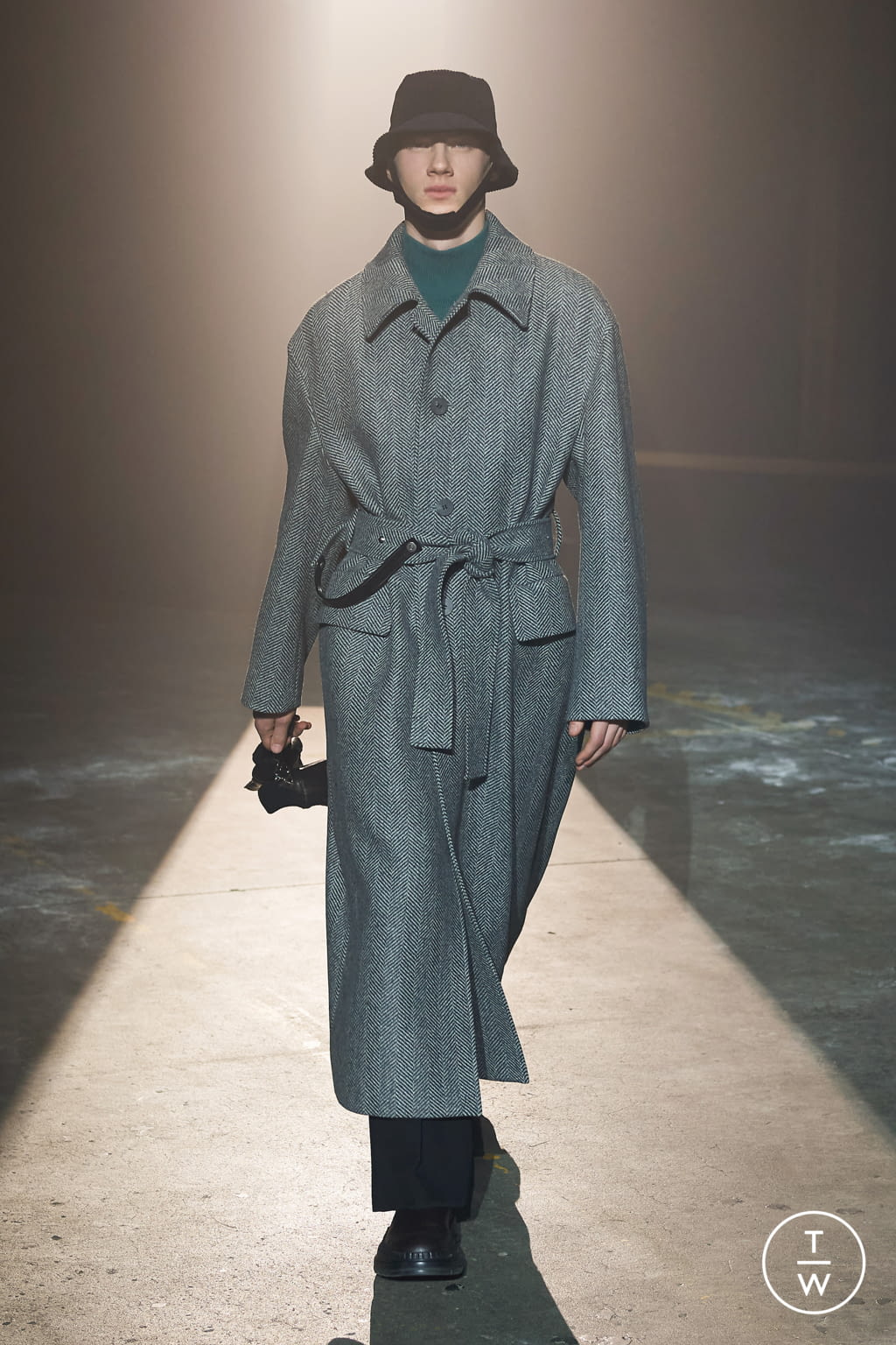 Fashion Week Milan Fall/Winter 2021 look 20 de la collection SOLID HOMME menswear