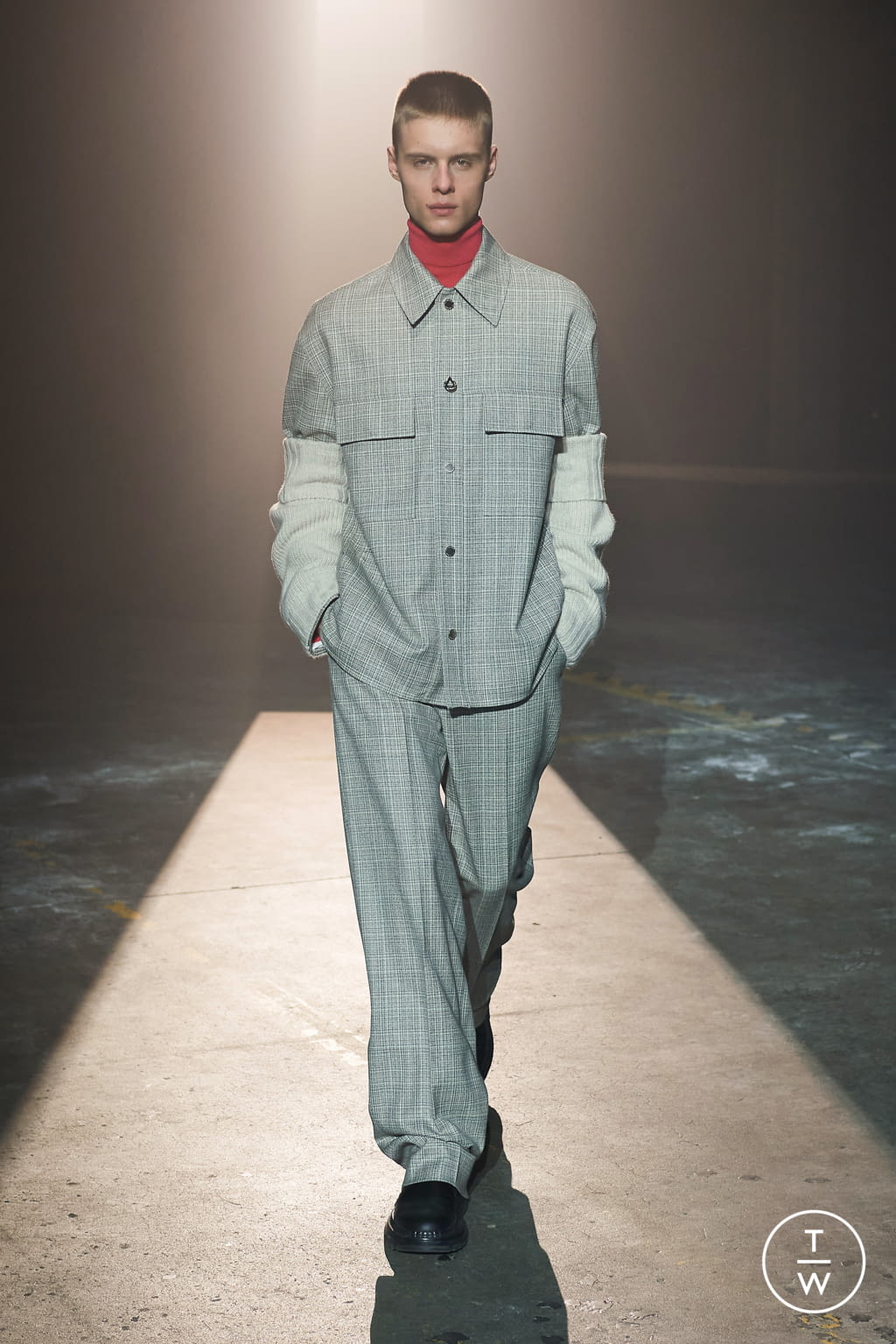 Fashion Week Milan Fall/Winter 2021 look 23 from the SOLID HOMME collection menswear