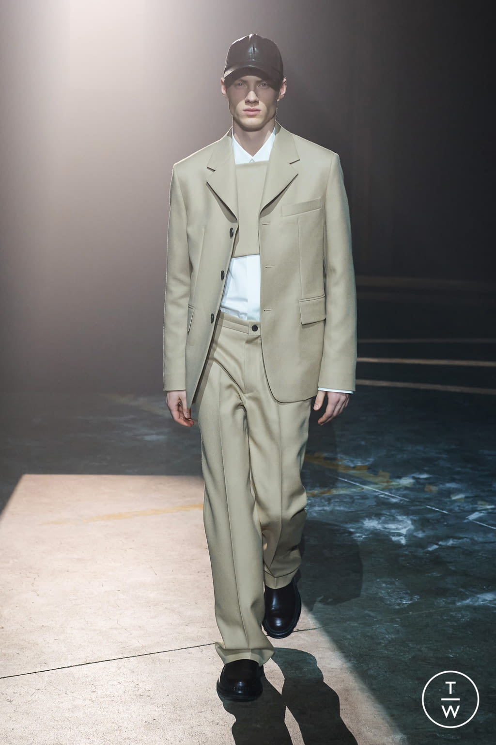 Fashion Week Milan Fall/Winter 2021 look 4 from the SOLID HOMME collection menswear