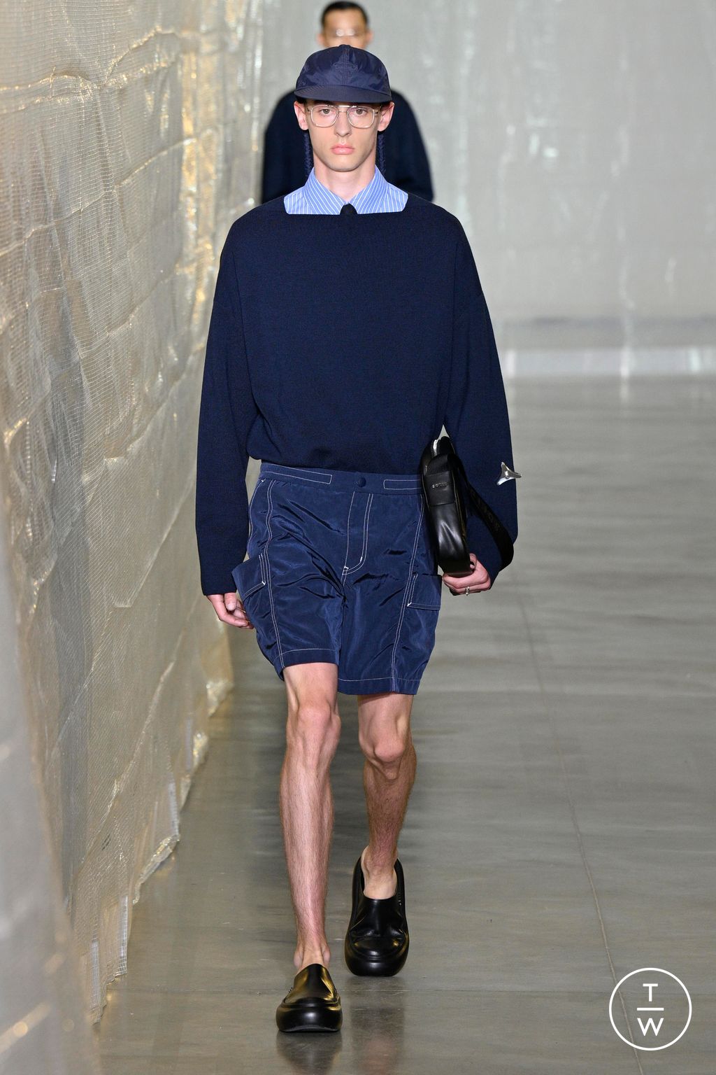 Fashion Week Paris Spring/Summer 2024 look 3 from the SOLID HOMME collection 男装